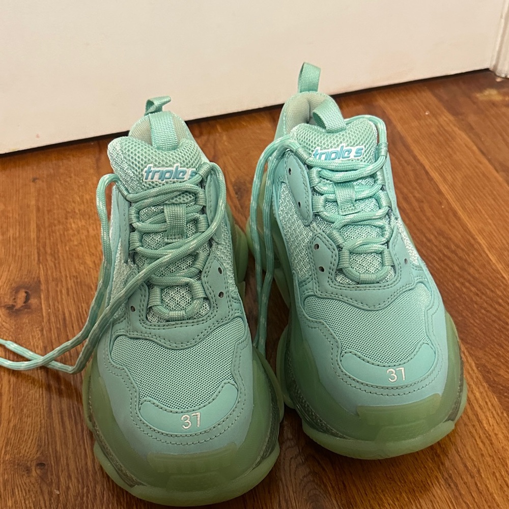 Balenciaga Women's Mint Green Sneakers - Picture 2 of 8